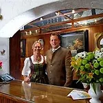 Hahn Hotel