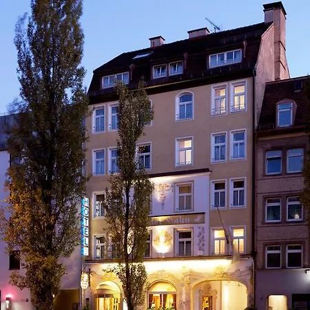 Hahn Hotel 3*